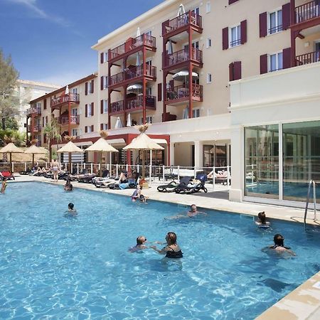 Residence Prestige Odalys Les Canissons Кавалере-сюр-Мер Екстериор снимка